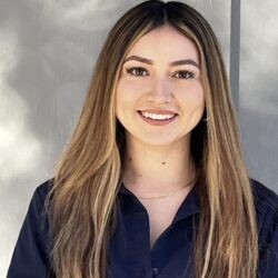 17 Emely #image_title